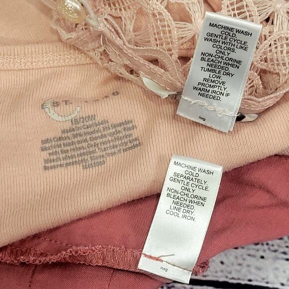 C. Est. 1946 Pink Tank with Crochet overlay & Matching Pants Size See Desc. - Picture 6 of 8